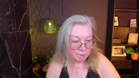 NataliCloud online show from 6, 4, 2026