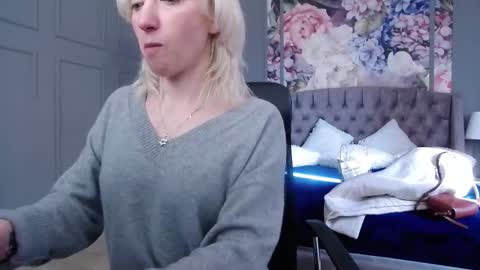 Natalie online show from 14, 2, 2025