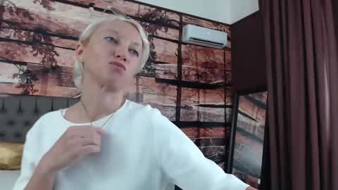 Natalie online show from 11, 9, 2025