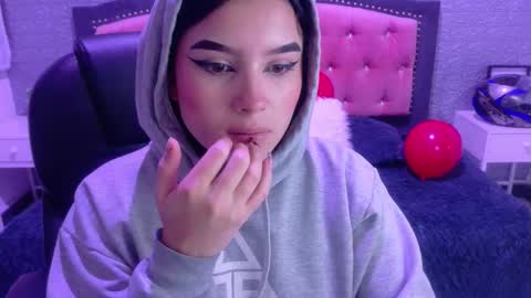 natalie  online show from 17, 2, 2026