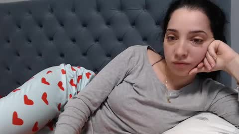 Snapshot of natalie_mia chatting on 7, 2, 2025 Miia online show from 7, 2, 2025