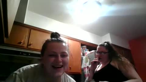 Snapshot of nataliedays chatting on 15, 1, 2025 Natalie  online show from 15, 1, 2025