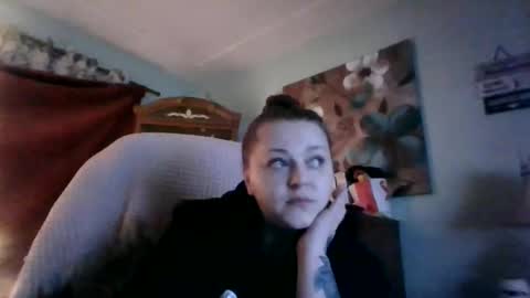 Snapshot of nataliedays chatting on 4, 2, 2025 Natalie  online show from 4, 2, 2025