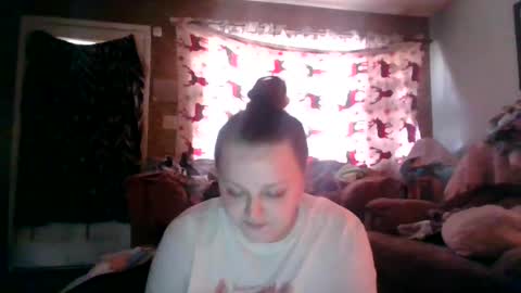 Snapshot of nataliedays chatting on 2, 3, 2025 Natalie  online show from 2, 3, 2025