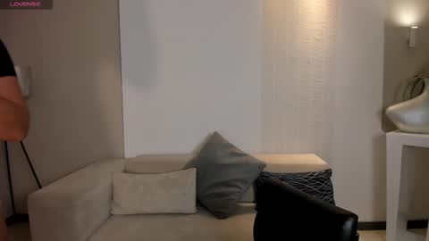 Natalie Lewis online show from 15, 2, 2026