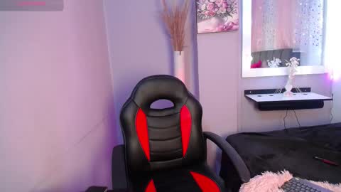 Snapshot of natalliapradas chatting on 25, 9, 2025 natalliapradas online show from 25, 9, 2025