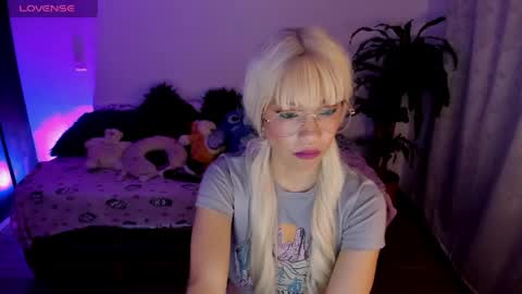 Snapshot of nataly_29 chatting on 7, 5, 2026 MissNatis online show from 7, 5, 2026