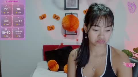 Nataly Escobar online show from 20, 10, 2025