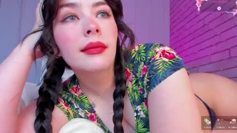 Snapshot of natalyhayes chatting on 15, 5, 2026 Nataly online show from 15, 5, 2026