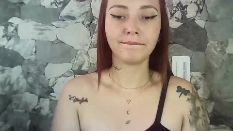 Snapshot of natasha_kein chatting on 4, 12, 2024 natalia online show from 4, 12, 2024