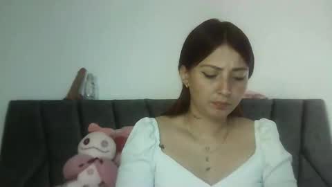 Snapshot of natasha_kein chatting on 15, 10, 2025 natalia online show from 15, 10, 2025