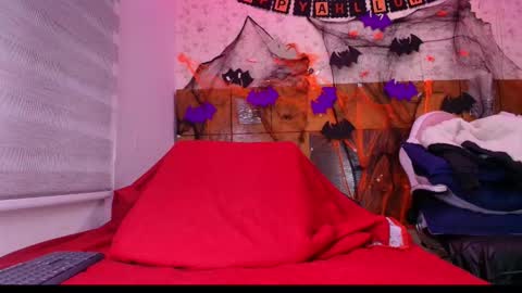 Natasha online show from 18, 10, 2025