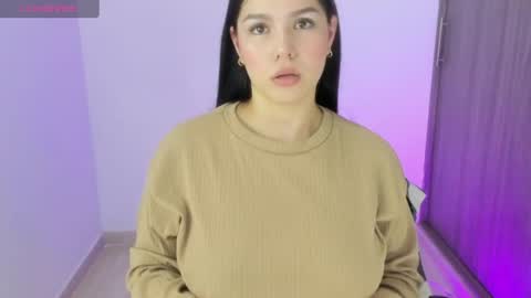 Snapshot of natasha_su chatting on 4, 7, 2026 Natalia online show from 4, 7, 2026