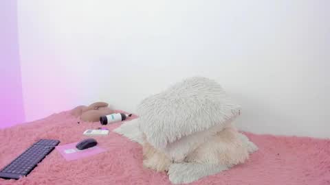 Snapshot of natashaaevannss chatting on 17, 5, 2026 NATASHA online show from 17, 5, 2026