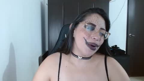 Natasha Smithe  online show from 20, 2, 2025