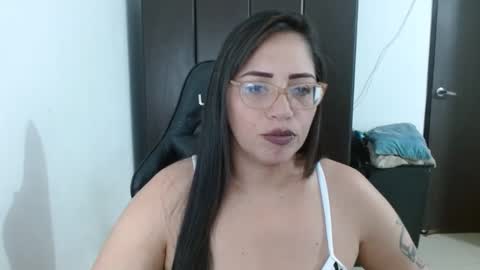 Natasha Smithe  online show from 27, 2, 2025