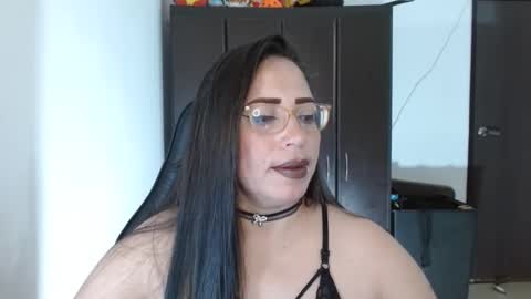 Natasha Smithe  online show from 9, 10, 2025