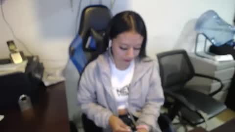 Snapshot of natashax_hot chatting on 8, 2, 2025 Natashax online show from 8, 2, 2025