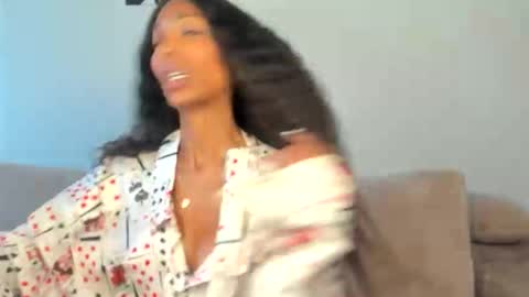 Natassia Dreams online show from 29, 3, 2026