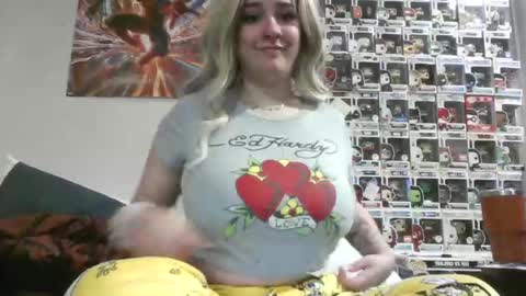 natbaby2002 online show from 18, 11, 2025