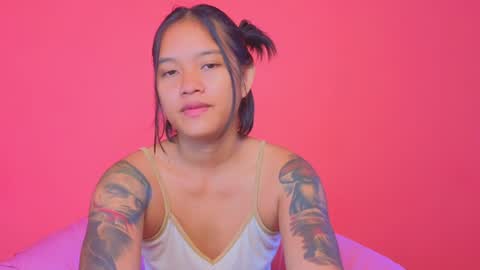 Natcha C online show from 7, 12, 2024