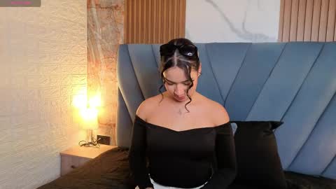 Nathalia koch online show from 4, 4, 2026