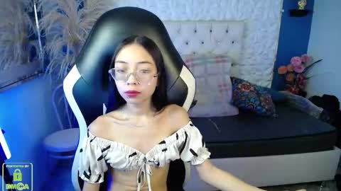 nathaliasweet_1_ online show from 7, 1, 2026