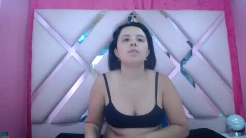 Nathaly sweet online show from 17, 12, 2025