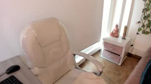 nathalyy_ds online show from 22, 11, 2025