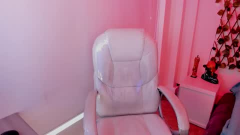 nathalyy_ds online show from 10, 1, 2026