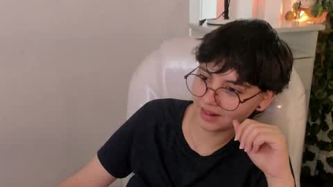 Snapshot of nathalyy_ds chatting on 22, 5, 2026 nathalyy_ds online show from 22, 5, 2026