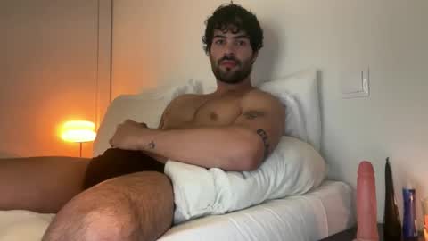 Snapshot of nathan_gael chatting on 7, 5, 2026 Nathaniel online show from 7, 5, 2026