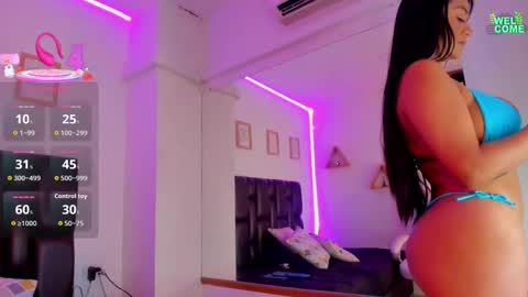 Snapshot of nathi_rodri chatting on 17, 12, 2025 Nathi online show from 17, 12, 2025