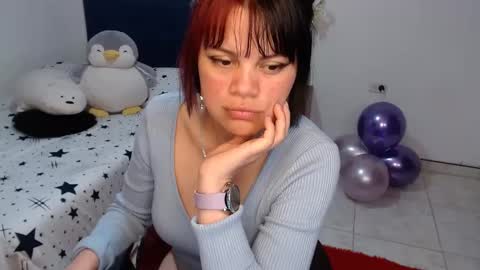 Snapshot of natshaa chatting on 3, 2, 2025 IG natsaall online show from 3, 2, 2025