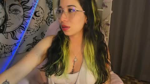 Snapshot of natsuki_09 chatting on 25, 4, 2026 Nat online show from 25, 4, 2026
