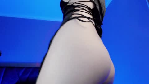 natsumi18 online show from 3, 2, 2025