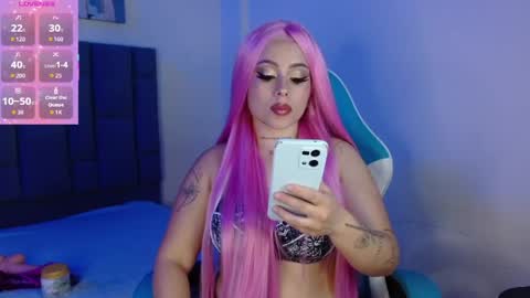 Snapshot of natti_bluee chatting on 7, 4, 2026 natti_bluee online show from 7, 4, 2026