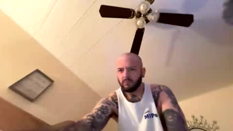 Snapshot of natti_daddy chatting on 21, 4, 2026 Nattidaddy online show from 21, 4, 2026