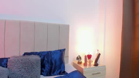 Nathalie online show from 13, 4, 2026