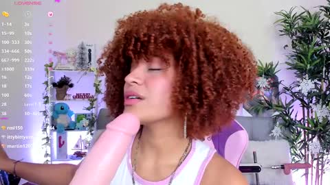 Snapshot of natty_romanof_1 chatting on 12, 12, 2024 natty online show from 12, 12, 2024