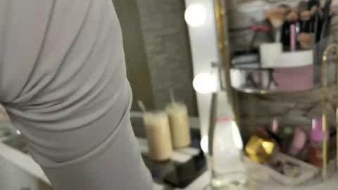 NATTY FIERROS online show from 15, 12, 2025