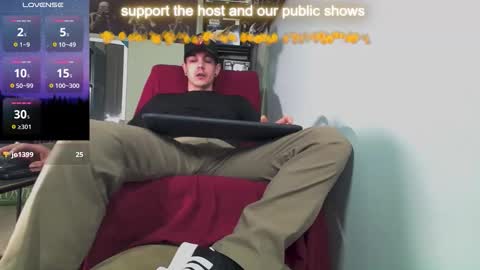 Snapshot of naturesbest951 chatting on 30, 4, 2026 NATURESBEST online show from 30, 4, 2026