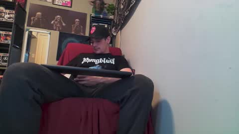 Snapshot of naturesbest951 chatting on 5, 5, 2026 NATURESBEST online show from 5, 5, 2026