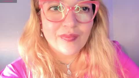 Nataly online show from 6, 4, 2026