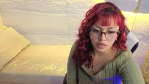 Snapshot of naty_red_v chatting on 7, 8, 2026 Naty online show from 7, 8, 2026