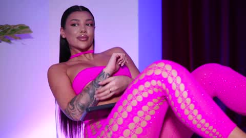 Snapshot of natydesiree chatting on 22, 12, 2024 Naty online show from 22, 12, 2024