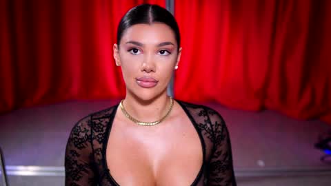 Snapshot of natydesiree chatting on 7, 1, 2025 Naty online show from 7, 1, 2025