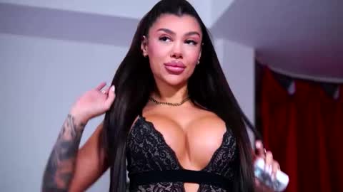 Snapshot of natydesiree chatting on 25, 9, 2025 Naty online show from 25, 9, 2025