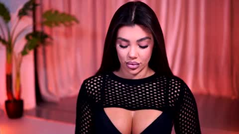 Naty online show from 5, 4, 2026