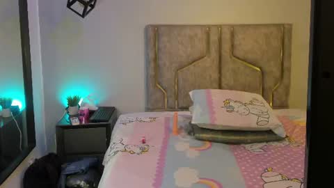 Snapshot of natyrussel chatting on 9, 6, 2026 natyrussel online show from 9, 6, 2026